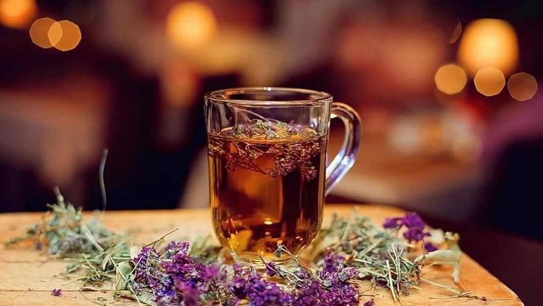 A decoction of healing tea will protect a man from inflammation